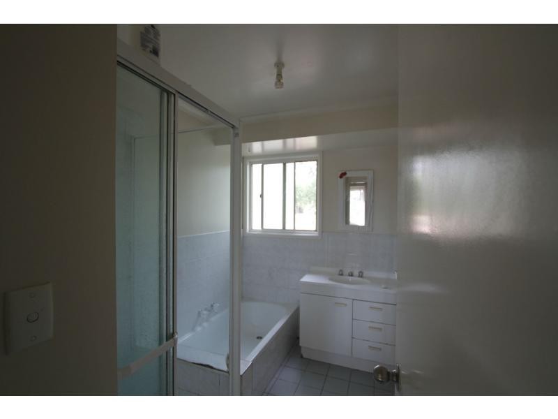 16 Sandpiper Drive, Regency Downs QLD 4341