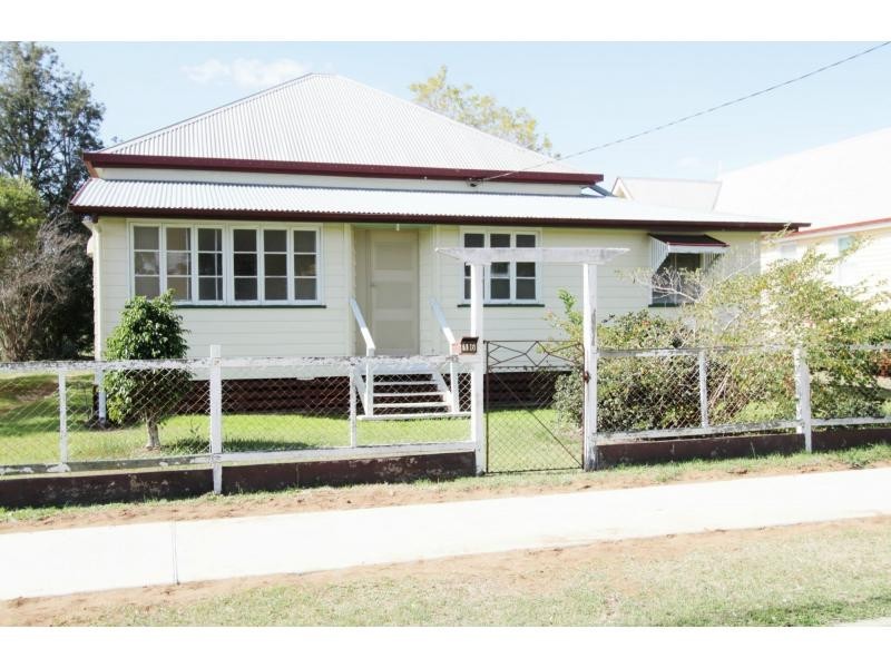16 Church Street, Forest Hill QLD 4342
