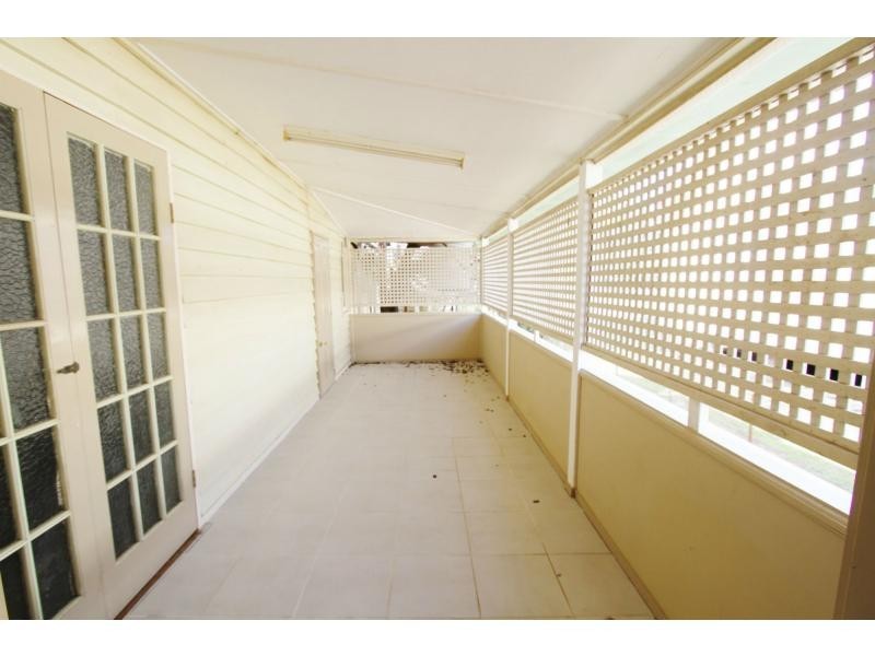 16 Church Street, Forest Hill QLD 4342