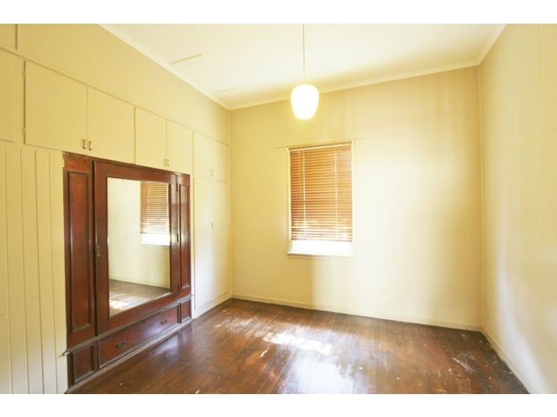 16 Church Street, Forest Hill QLD 4342