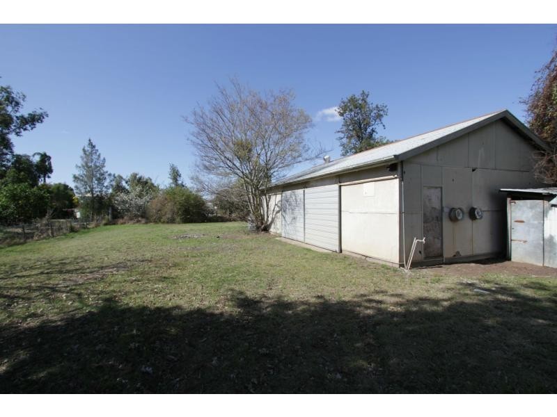 16 Church Street, Forest Hill QLD 4342