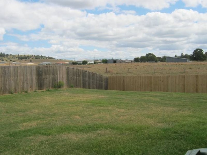 48 Bray Street, Lowood QLD 4311