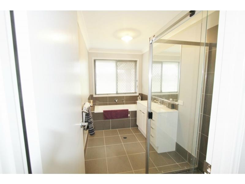 Hatton Vale QLD 4341