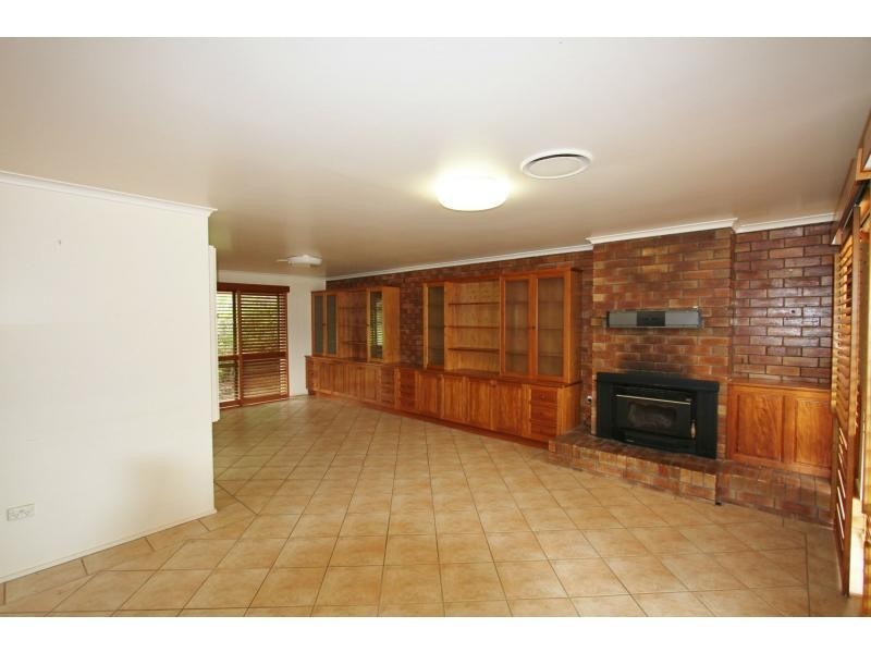 20 Warrigal Road, Helidon QLD 4344