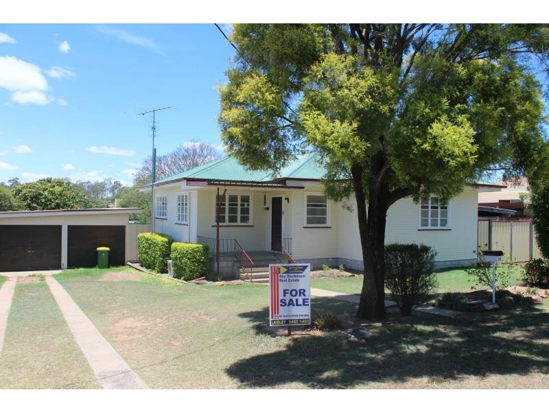 18 Jensen Street, Gatton QLD 4343