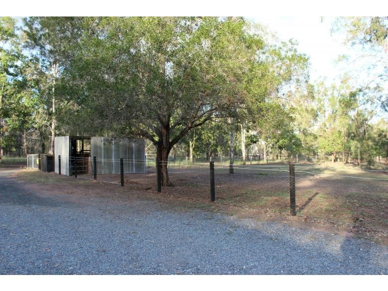 45 O’Reillys Weir Road, Lowood QLD 4311