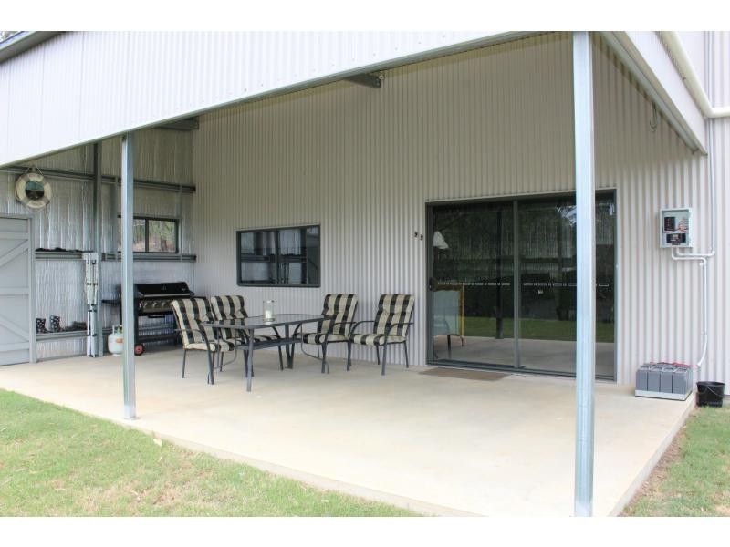 34 Range Crescent, Laidley QLD 4341