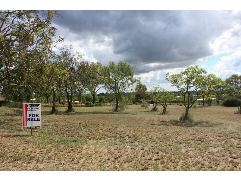 4 Mallee Court, Plainland QLD 4341