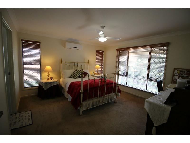 20 LAWRENCE Court South, Regency Downs QLD 4341