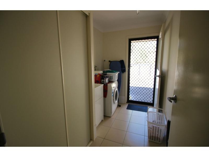 20 LAWRENCE Court South, Regency Downs QLD 4341