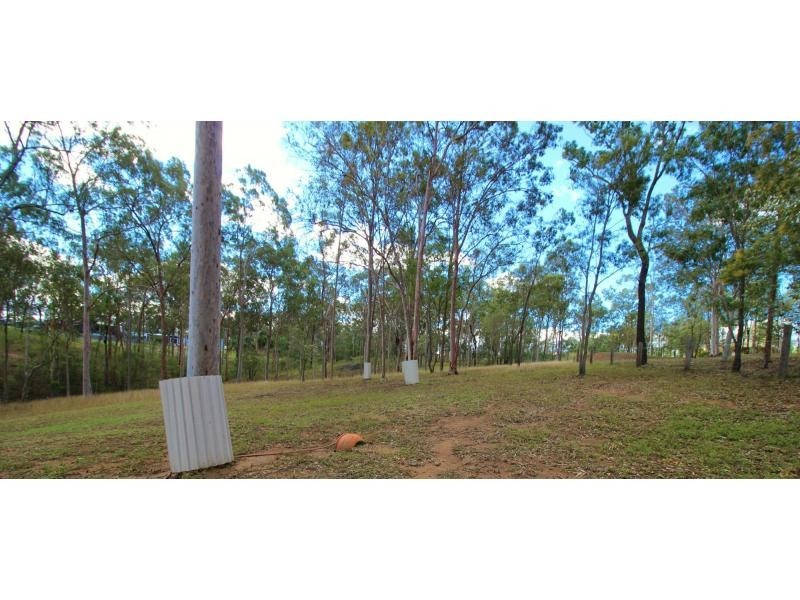 20 LAWRENCE Court South, Regency Downs QLD 4341