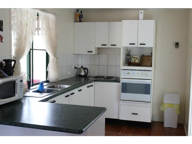 72 Cricket Road, Regency Downs QLD 4341