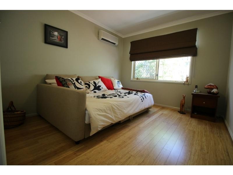 21 Van Dyke Crescent, Mcdowall QLD 4053