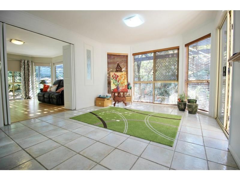 21 Van Dyke Crescent, Mcdowall QLD 4053