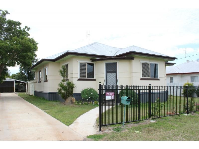 75 Old College Road, Gatton QLD 4343