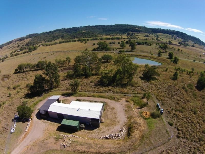 4 Wells Road, Summerholm QLD 4341