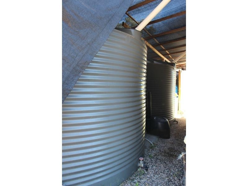 4 Wells Road, Summerholm QLD 4341
