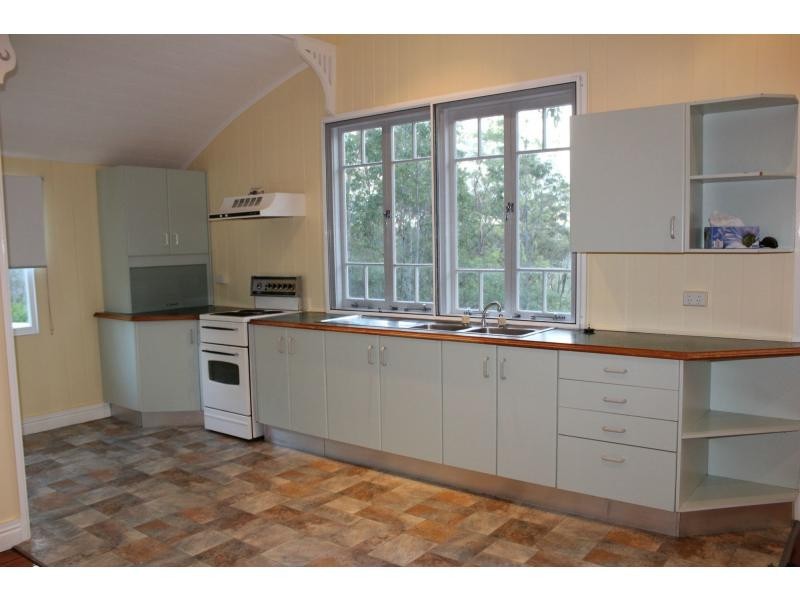 28 Mountain Road, Laidley QLD 4341