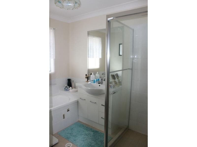 Kensington Grove QLD 4341