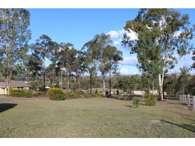 Kensington Grove QLD 4341