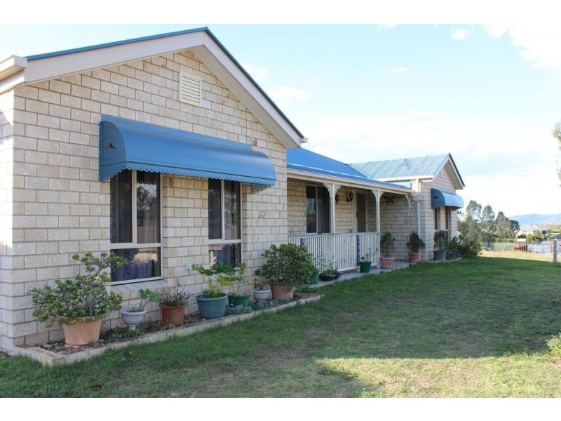 Kensington Grove QLD 4341