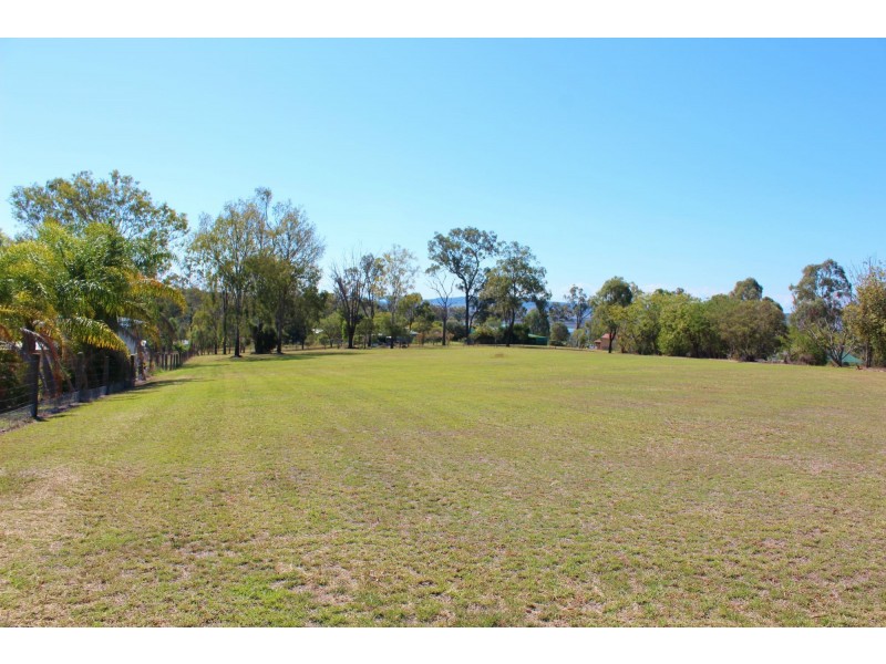 6 Coot Place, Laidley Heights QLD 4341