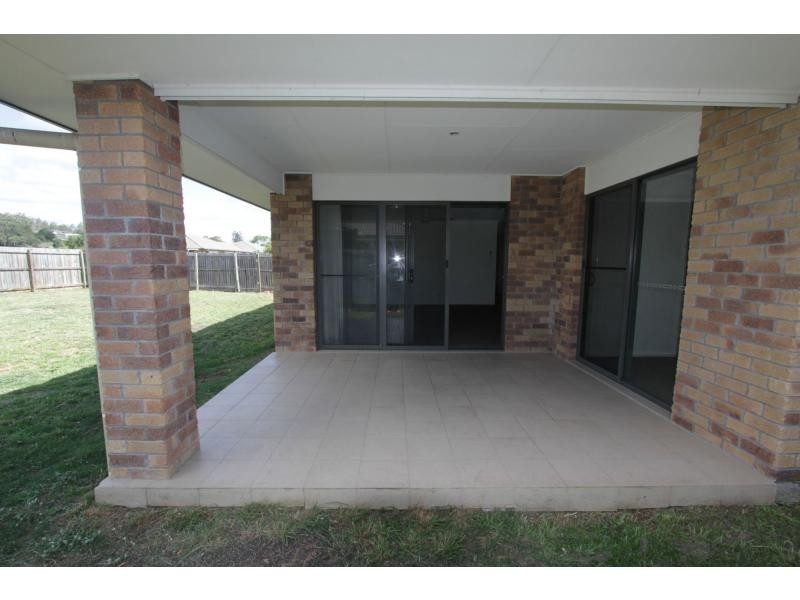 17 Bottlebrush Place, Laidley QLD 4341