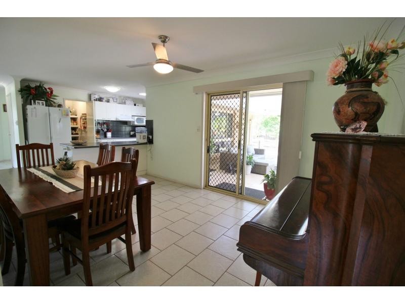 7 GREBE Court, LAKES ESTATE, Laidley Heights QLD 4341