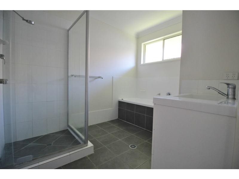 92 Douglas McInnes Drive, Laidley QLD 4341