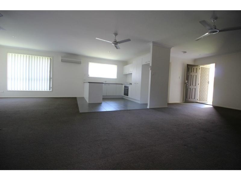 92 Douglas McInnes Drive, Laidley QLD 4341