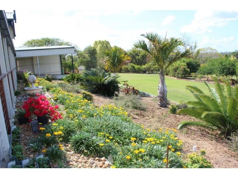 141 Lakes Drive, Laidley Heights QLD 4341