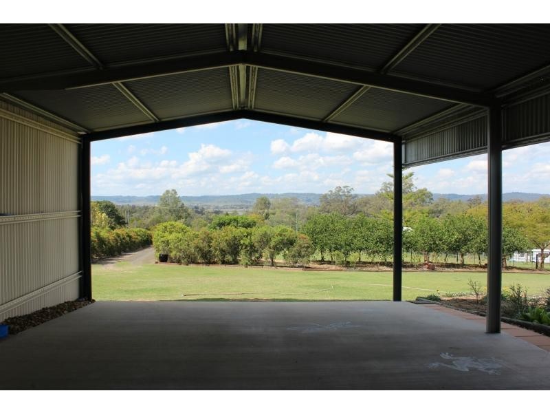 141 Lakes Drive, Laidley Heights QLD 4341