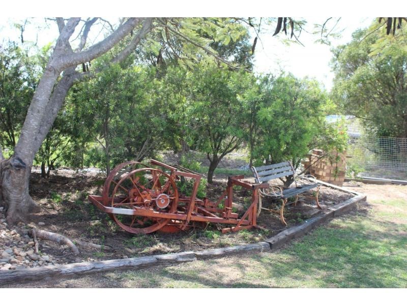 141 Lakes Drive, Laidley Heights QLD 4341