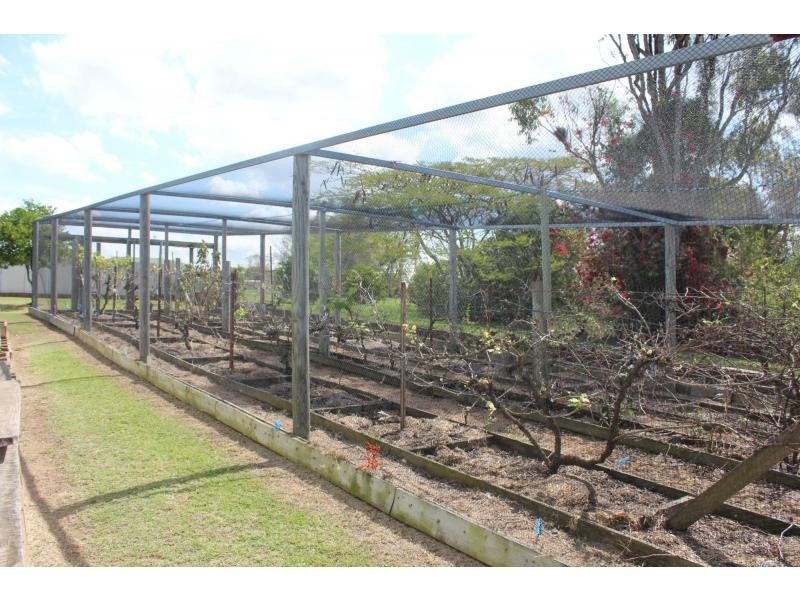 141 Lakes Drive, Laidley Heights QLD 4341