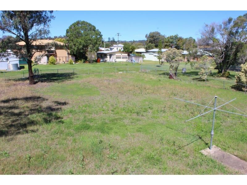 18 Wickham Street, Laidley QLD 4341