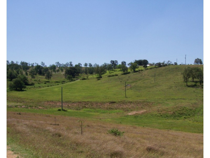 21 SCHADWELL Road, Blenheim QLD 4341