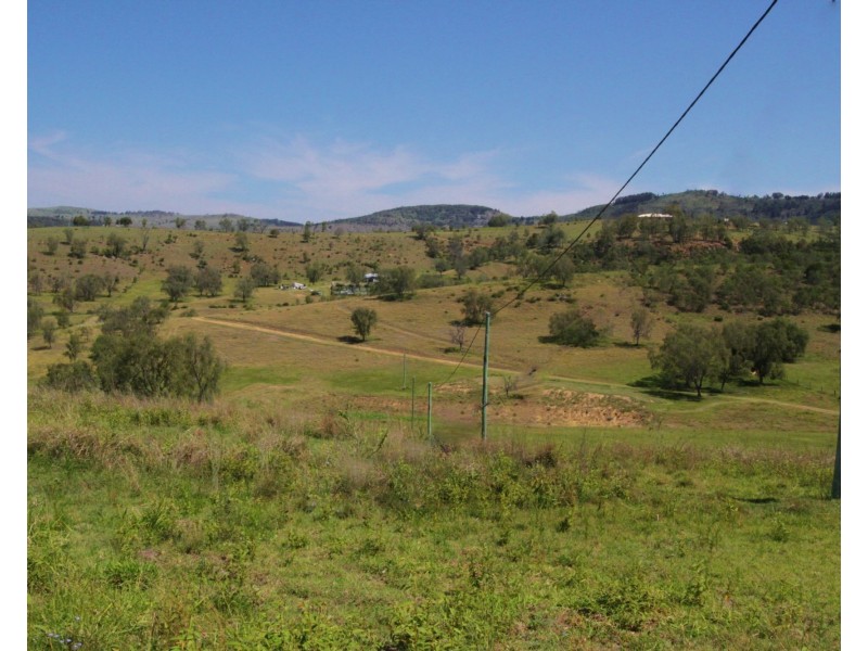 21 SCHADWELL Road, Blenheim QLD 4341