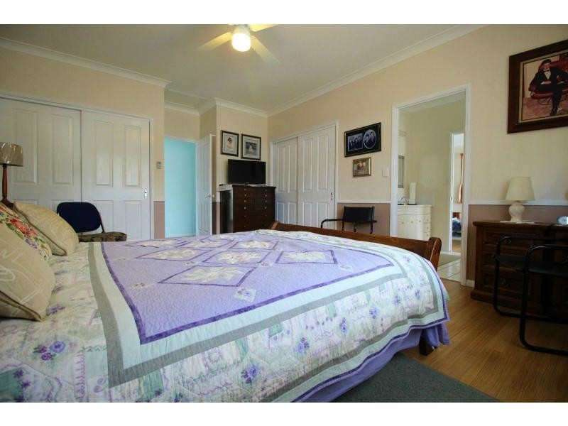 15 PELICAN Drive, LAKES ESTATE, Laidley Heights QLD 4341