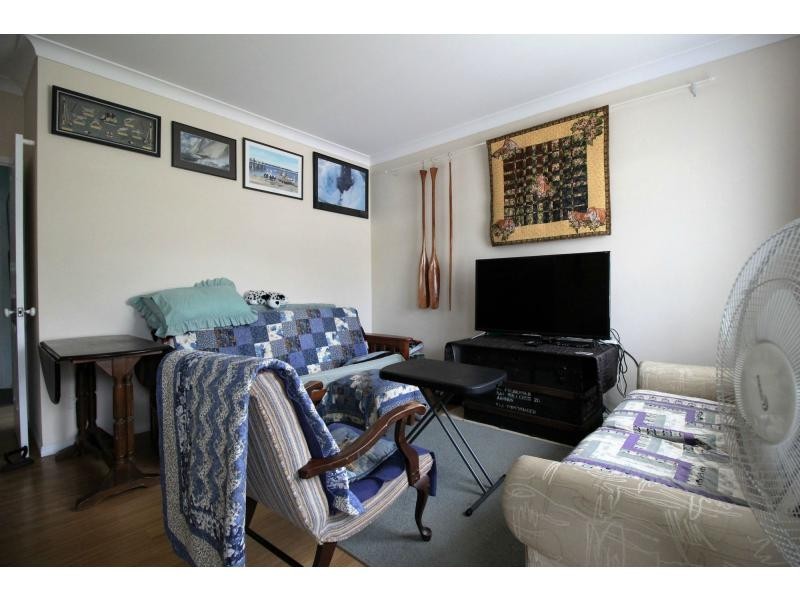 15 PELICAN Drive, LAKES ESTATE, Laidley Heights QLD 4341