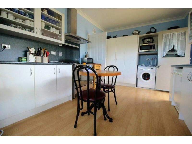 15 PELICAN Drive, LAKES ESTATE, Laidley Heights QLD 4341