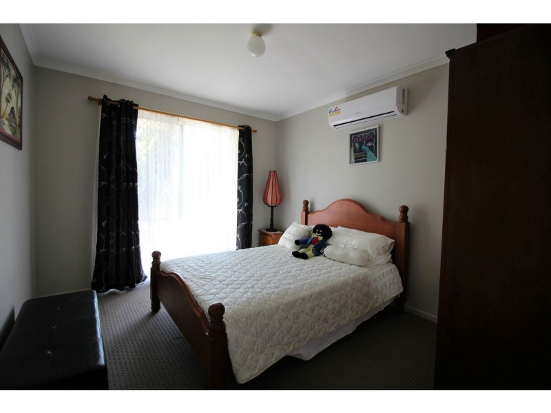 193 LAKES Drive, Laidley Heights QLD 4341