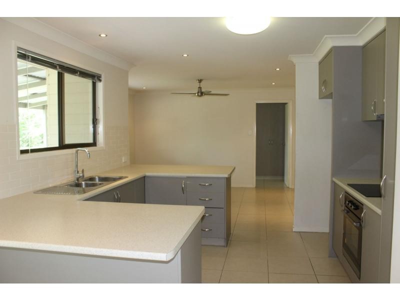 97 Gatton-Laidley, Forest Hill QLD 4342