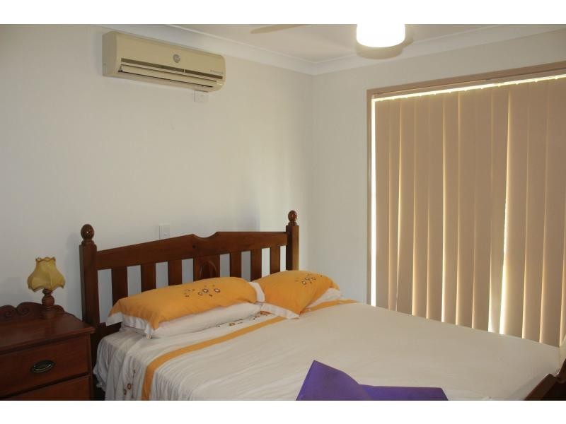 3 Banksia Court, Morton Vale QLD 4343