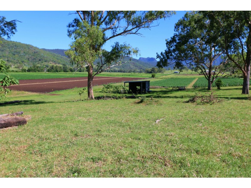 269 MULGOWIE Road, Townson QLD 4341