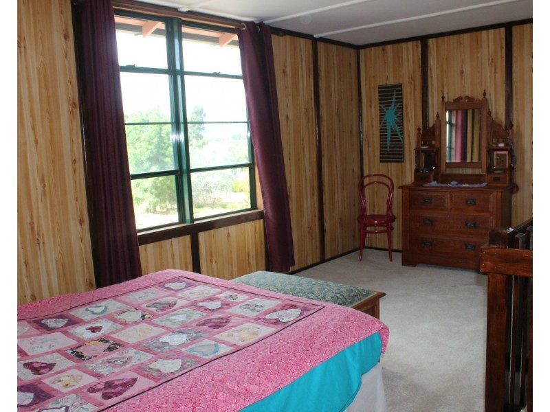 6 Egret Court, Laidley Heights QLD 4341