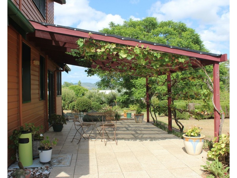 6 Egret Court, Laidley Heights QLD 4341