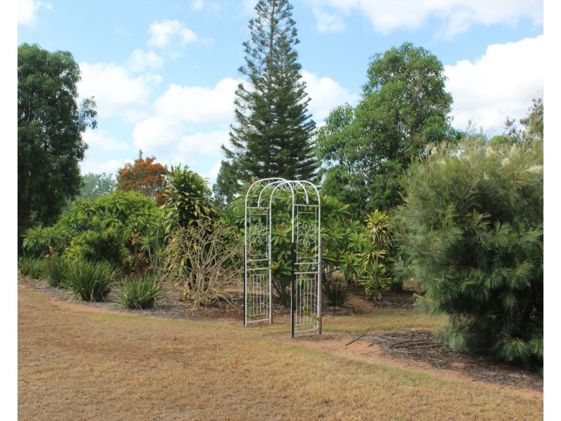 6 Egret Court, Laidley Heights QLD 4341