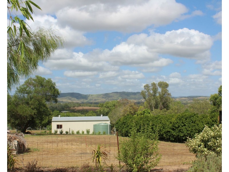 6 Egret Court, Laidley Heights QLD 4341