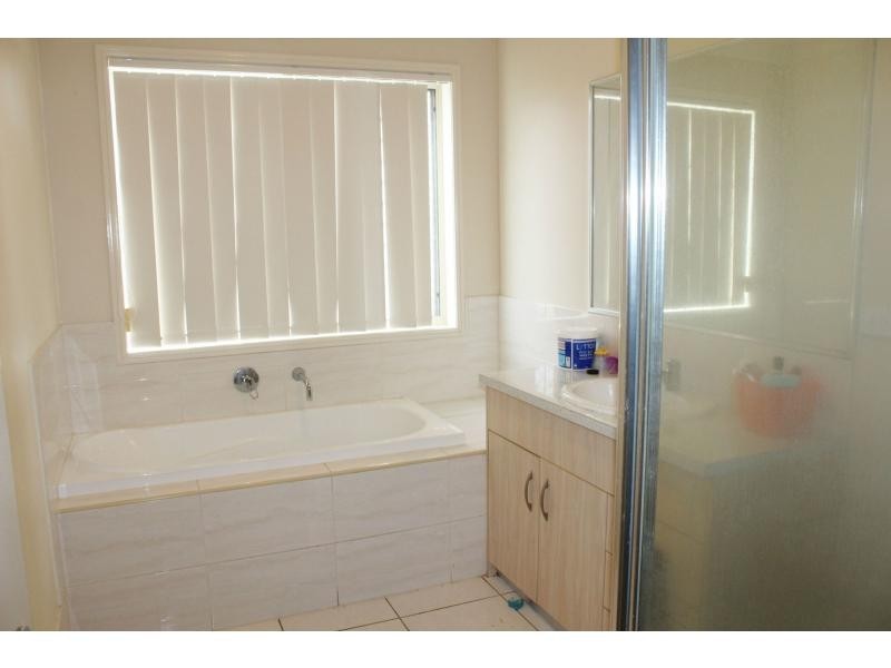 9 Oxford Court, Laidley QLD 4341