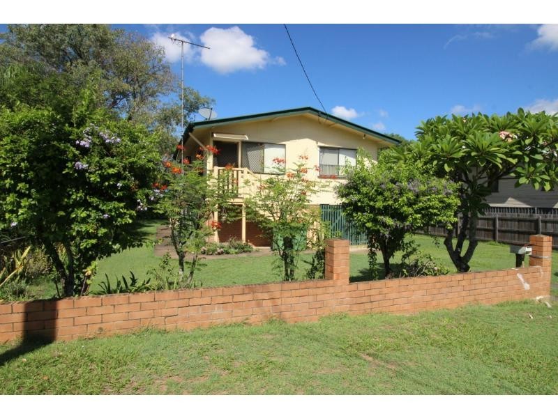 14 Spencer Street, Gatton QLD 4343